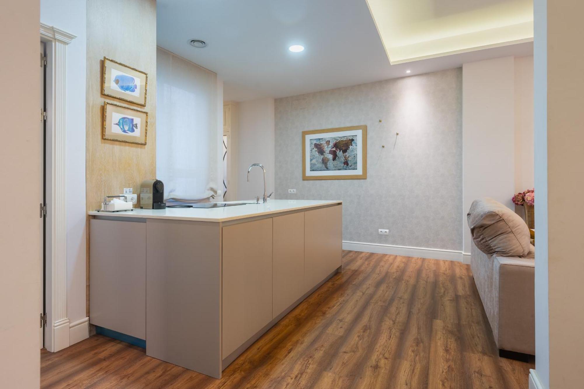 Centro Luxe 3 Rooms Sevilla Bagian luar foto